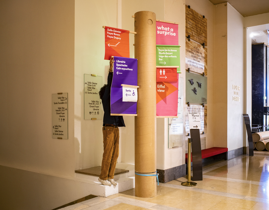 <alt="Détail du carton utilisé dans une structure ou un meuble Kozto, matériau léger et recyclé">